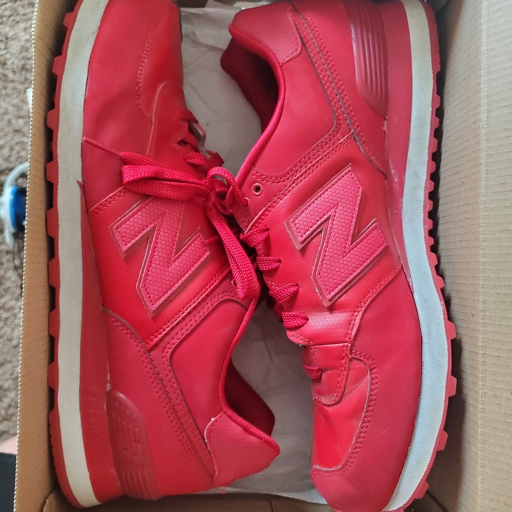 New Balance 574 Red
